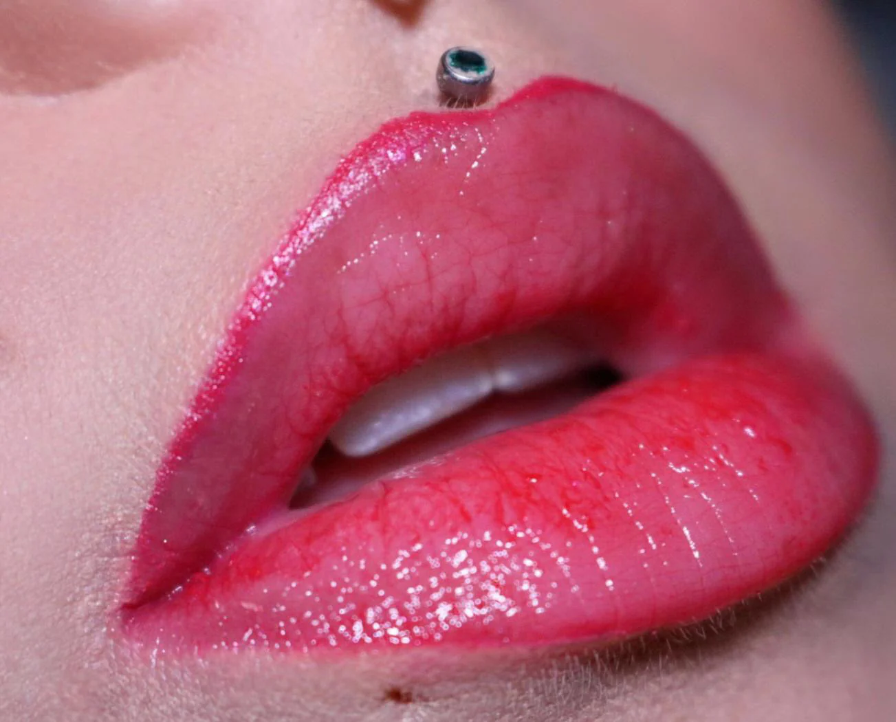 Pity’s 🩸 Lip Stain - Image 4